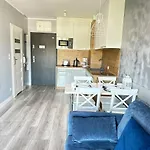 Apartament Mewa Gardenia Z Widokiem Na Morzem 20m Od Plaży Epapartamenty