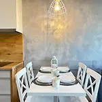 Apartament Mewa Gardenia Z Widokiem Na Morzem 20m Od Plaży Epapartamenty *